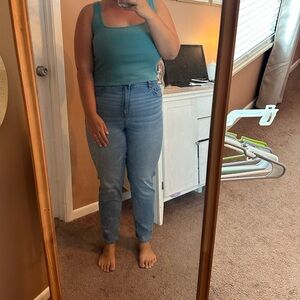 American Eagle Mom Jean